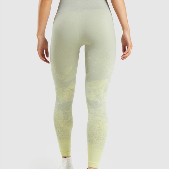 Gymshark Seamless Leggings - Picture 2 of 7